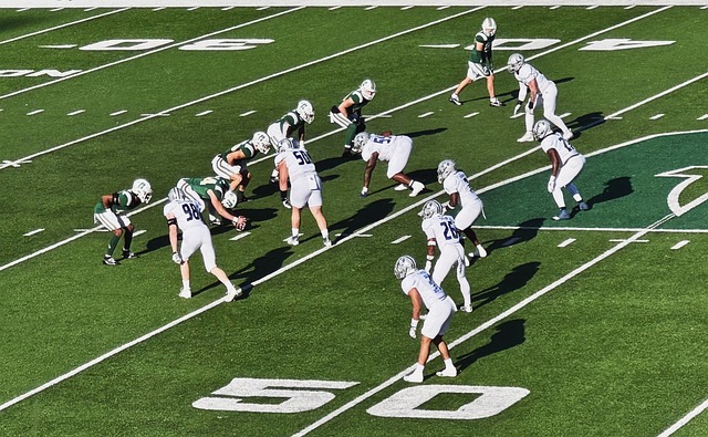 走进春运保障一线 打卡动车组“洗澡间”.