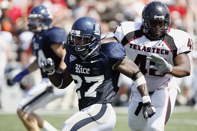 歐預賽：英格蘭1-1客場戰平北馬其頓 裏科·劉易斯失誤送點北馬其頓球員烏龍球.